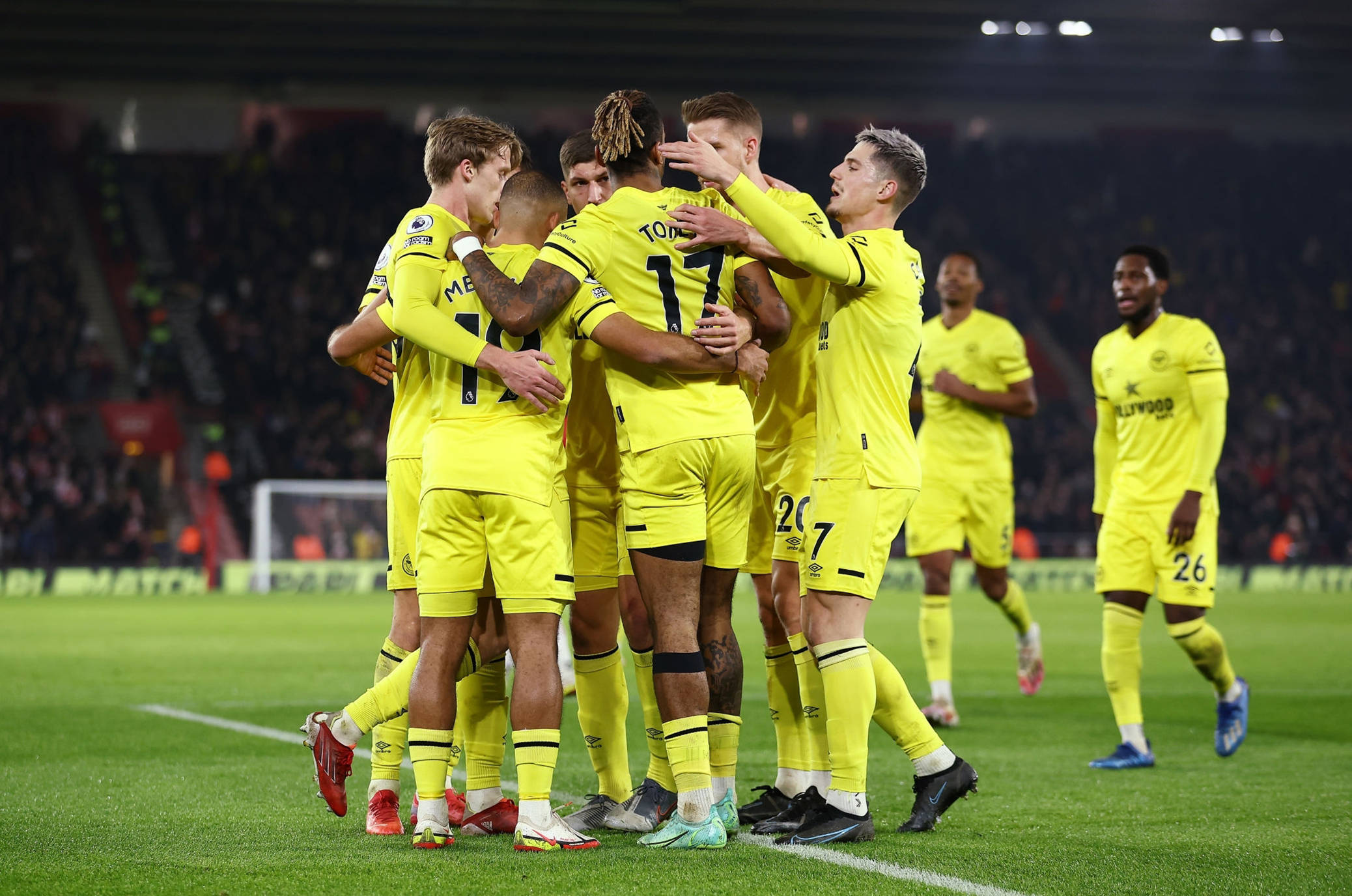 在逆境中创 在逆境中创